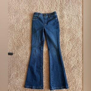 SPANX Pull-On Flare Stretch Denim in Midnight. Size Small Tall